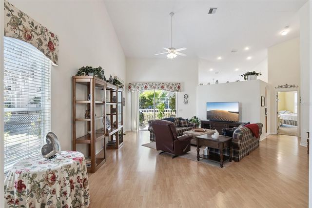 295 MARSH LANDING CIRCLE 30, Debary, FL 32713