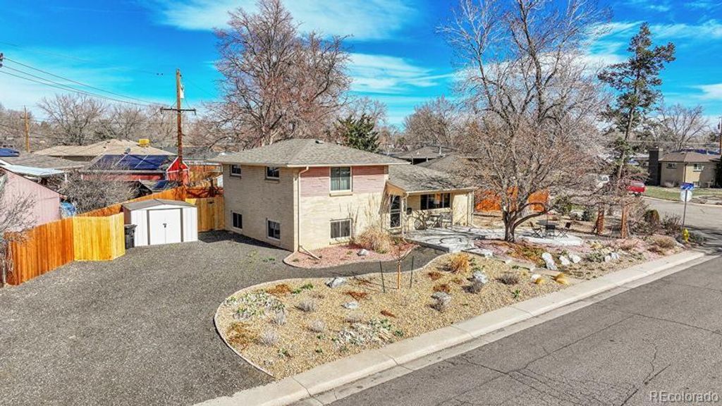 9415 W 51st Avenue, Arvada, CO 80002