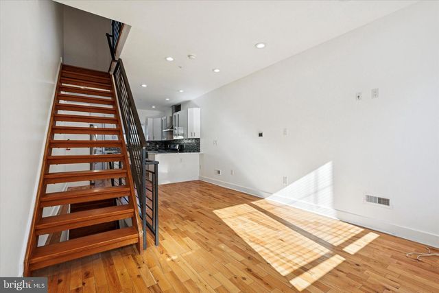 2127 CROSS ST, Philadelphia, PA 19146