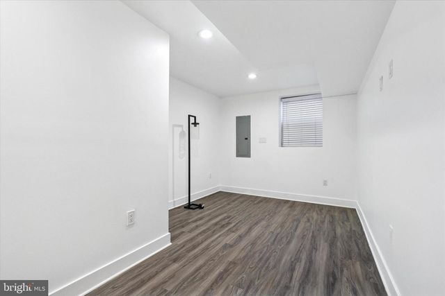 2127 CROSS ST, Philadelphia, PA 19146