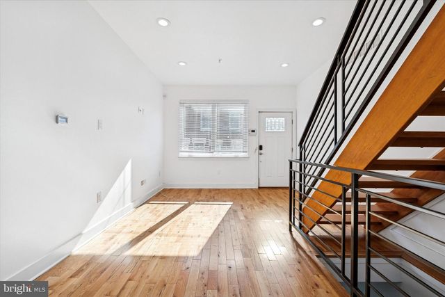 2127 CROSS ST, Philadelphia, PA 19146