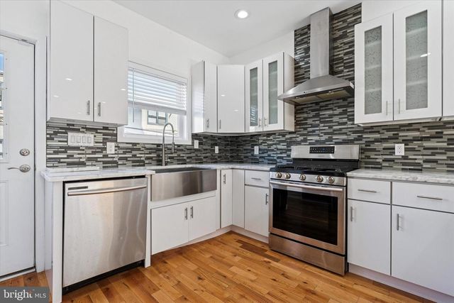 2127 CROSS ST, Philadelphia, PA 19146