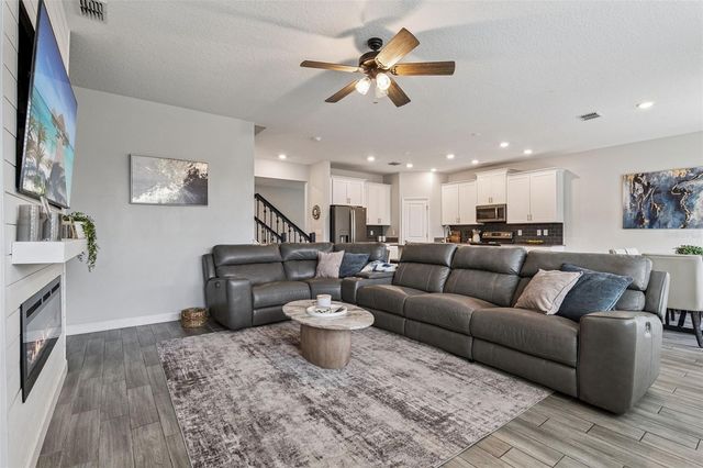 11525 RHYME AVENUE, Orlando, FL 32832