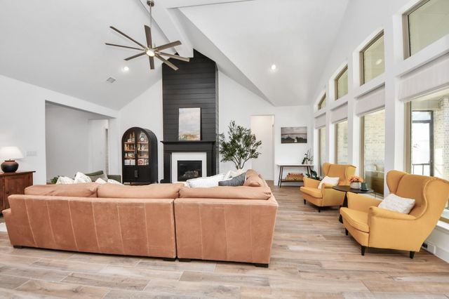 17531 Shoebutton, Conroe, TX 77385