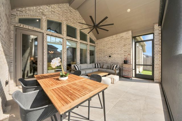 17531 Shoebutton, Conroe, TX 77385