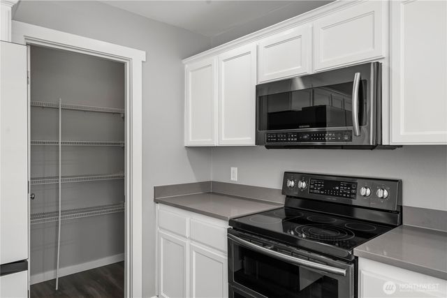 7249 Radius Loop SE, Lacey, WA 98513