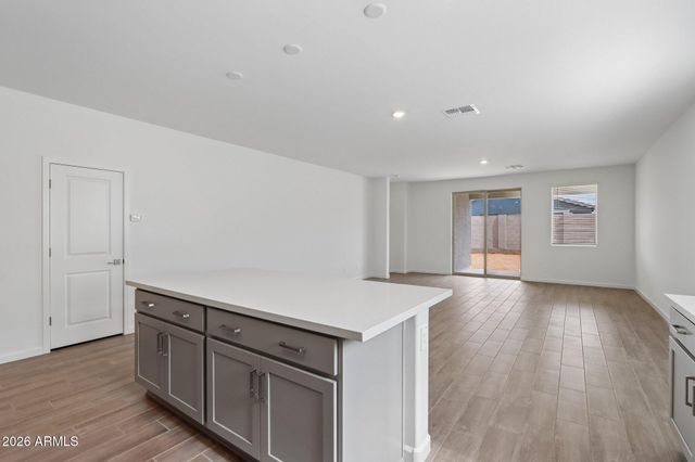 9544 W GABY Road, Tolleson, AZ 85353