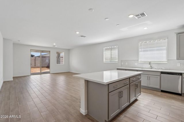 9544 W GABY Road, Tolleson, AZ 85353