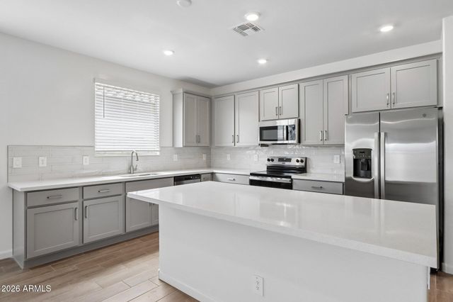 9544 W GABY Road, Tolleson, AZ 85353