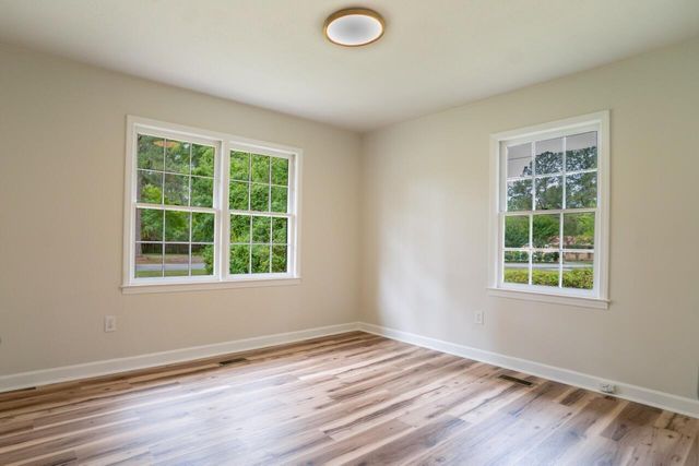 412 Tulip Drive, Walterboro, SC 29488