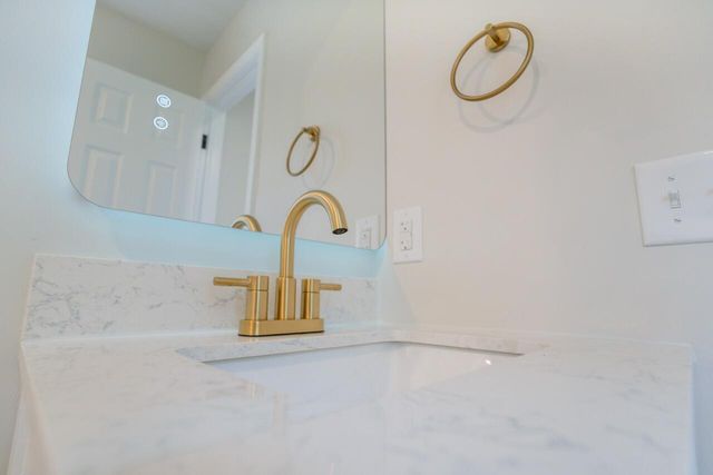 412 Tulip Drive, Walterboro, SC 29488