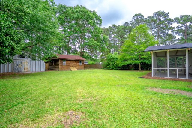 412 Tulip Drive, Walterboro, SC 29488