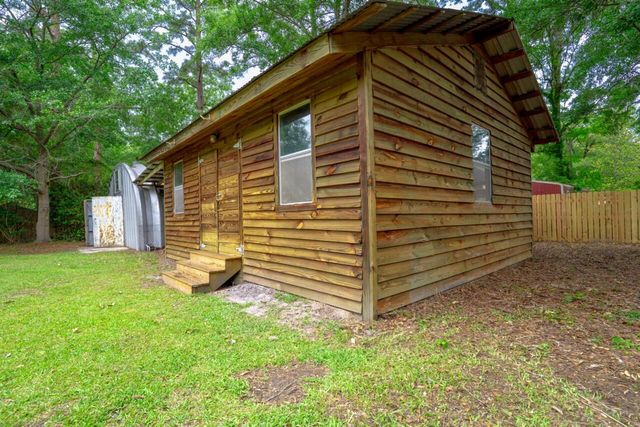412 Tulip Drive, Walterboro, SC 29488