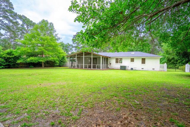 412 Tulip Drive, Walterboro, SC 29488