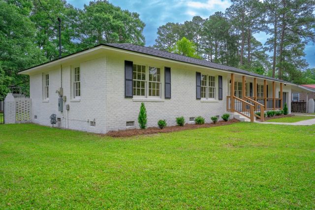 412 Tulip Drive, Walterboro, SC 29488