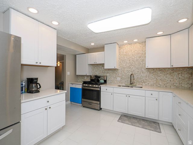 4320 W 5780 S, Kearns, UT 84118