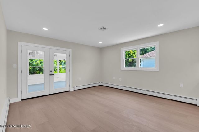 101 Mansfield Drive, Brick, NJ 08724