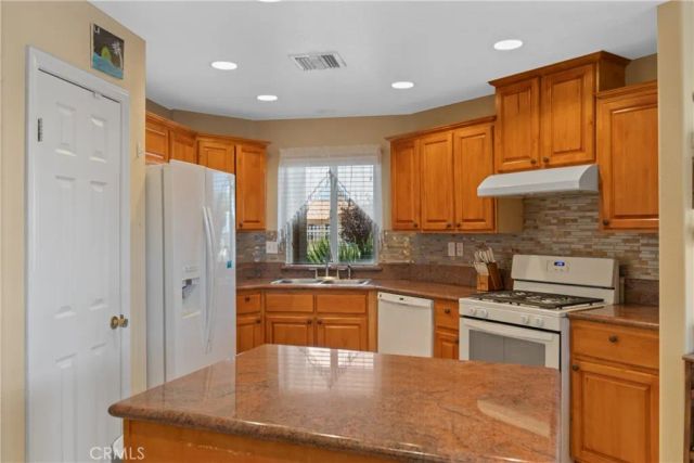 21025 Orchid Drive, California City, CA 93505