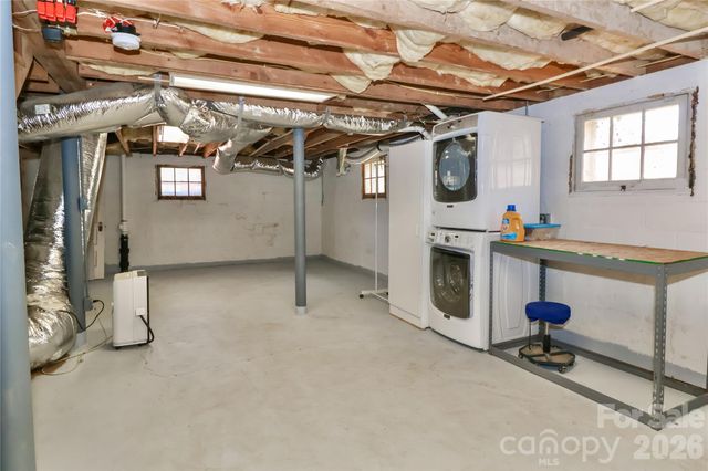 820 Woodland Road, Statesville, NC 28677