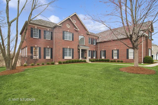 4824 Darlene Court E, Long Grove, IL 60047