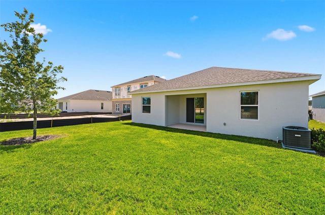 717 FARFIELDS STREET, Deland, FL 32724