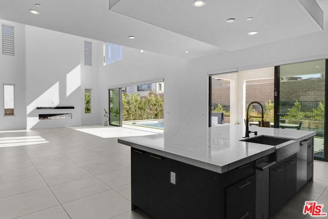 20056 W Mersey Lane, Porter Ranch, CA 91326