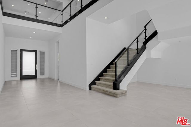 20056 W Mersey Lane, Porter Ranch, CA 91326