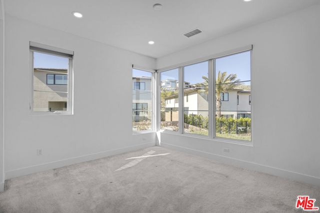 20056 W Mersey Lane, Porter Ranch, CA 91326