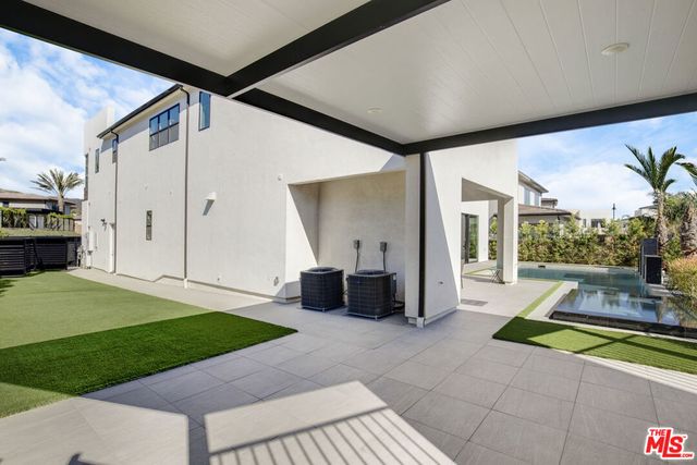 20056 W Mersey Lane, Porter Ranch, CA 91326