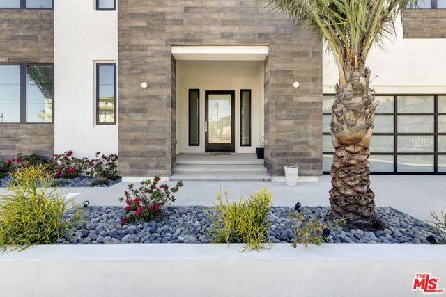 20056 W Mersey Lane, Porter Ranch, CA 91326