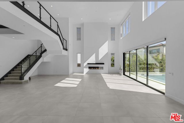 20056 W Mersey Lane, Porter Ranch, CA 91326