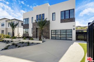 20056 W Mersey Lane, Porter Ranch, CA 91326