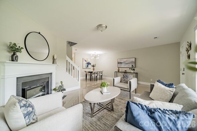 9226 Four Mile Creek Road, Charlotte, NC 28277