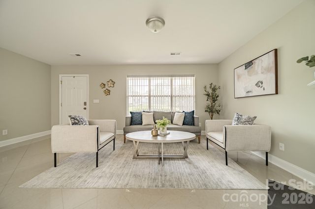 9226 Four Mile Creek Road, Charlotte, NC 28277