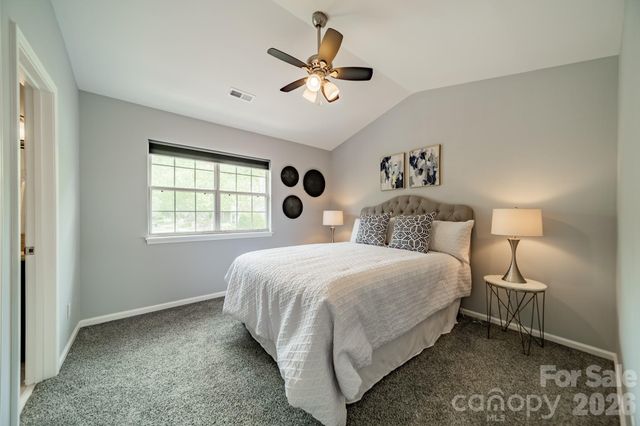 9226 Four Mile Creek Road, Charlotte, NC 28277