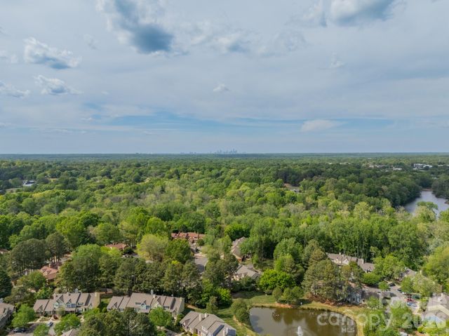 9226 Four Mile Creek Road, Charlotte, NC 28277