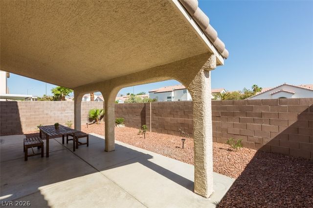 7886 Blue Brook Drive, Las Vegas, NV 89147