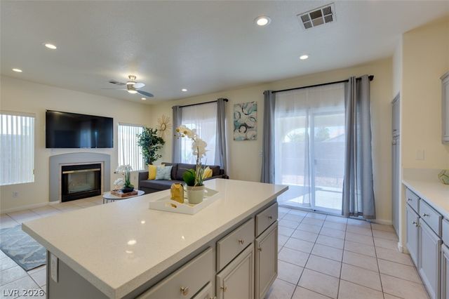 7886 Blue Brook Drive, Las Vegas, NV 89147