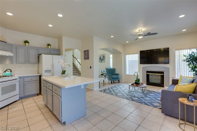 7886 Blue Brook Drive, Las Vegas, NV 89147
