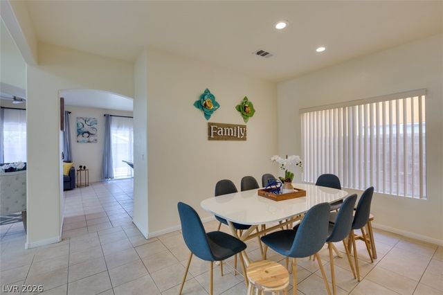 7886 Blue Brook Drive, Las Vegas, NV 89147