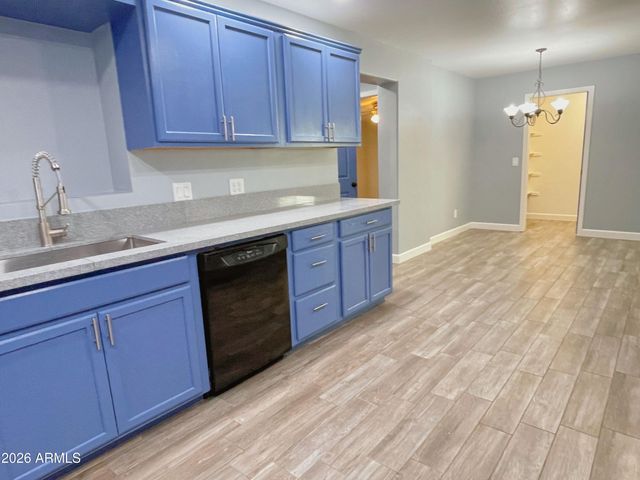 1646 E Jarvis Avenue, Mesa, AZ 85204