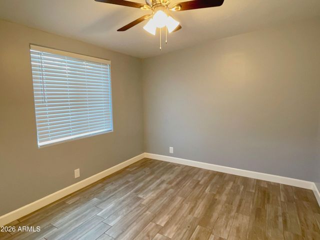 1646 E Jarvis Avenue, Mesa, AZ 85204