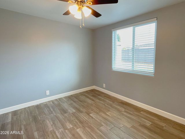 1646 E Jarvis Avenue, Mesa, AZ 85204