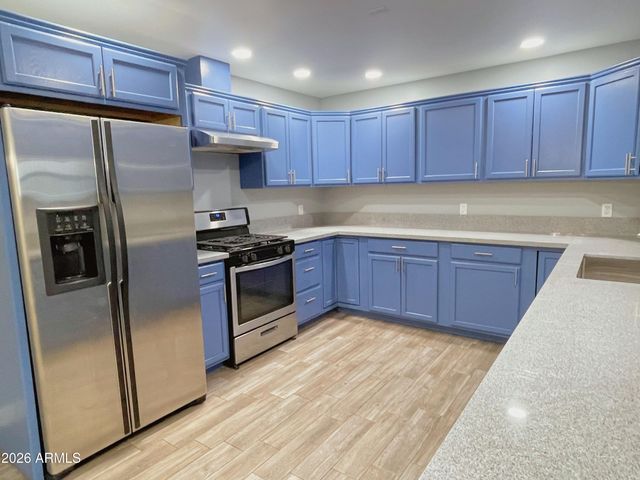1646 E Jarvis Avenue, Mesa, AZ 85204