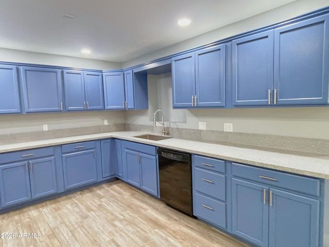 1646 E Jarvis Avenue, Mesa, AZ 85204