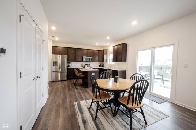 8346 Juniper Lane, Pendleton, IN 46064