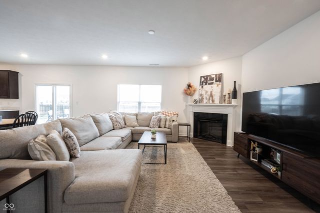 8346 Juniper Lane, Pendleton, IN 46064