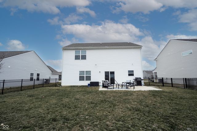 8346 Juniper Lane, Pendleton, IN 46064