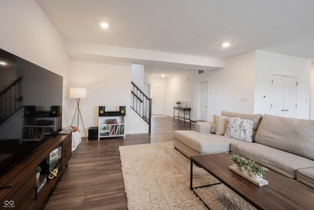 8346 Juniper Lane, Pendleton, IN 46064