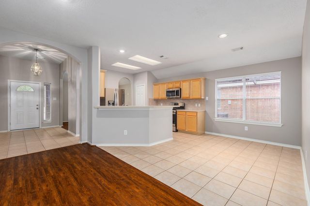 18126 Stone Trail Manor Drive, Humble, TX 77346